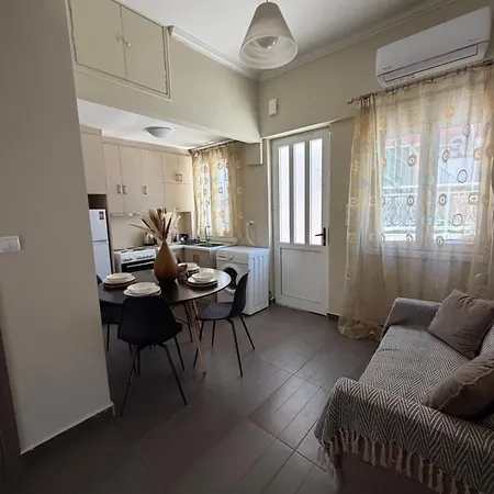 דירה Modern In The Heart Of Lefkáda